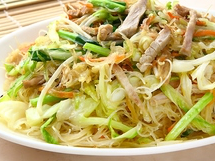 台湾風焼きビーフン